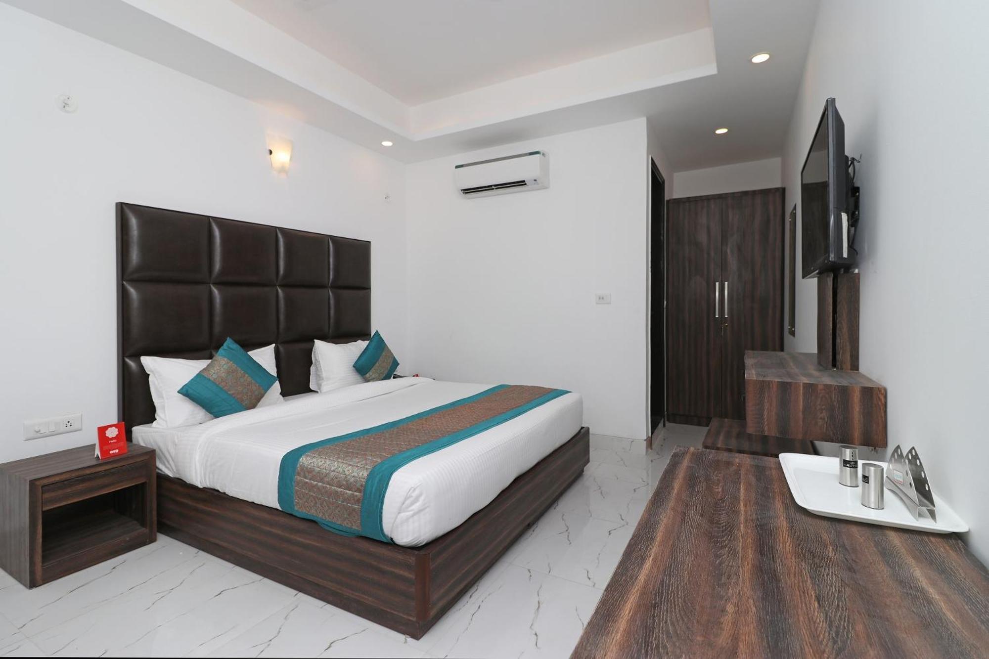Hotel O Aamara New Delhi Ngoại thất bức ảnh