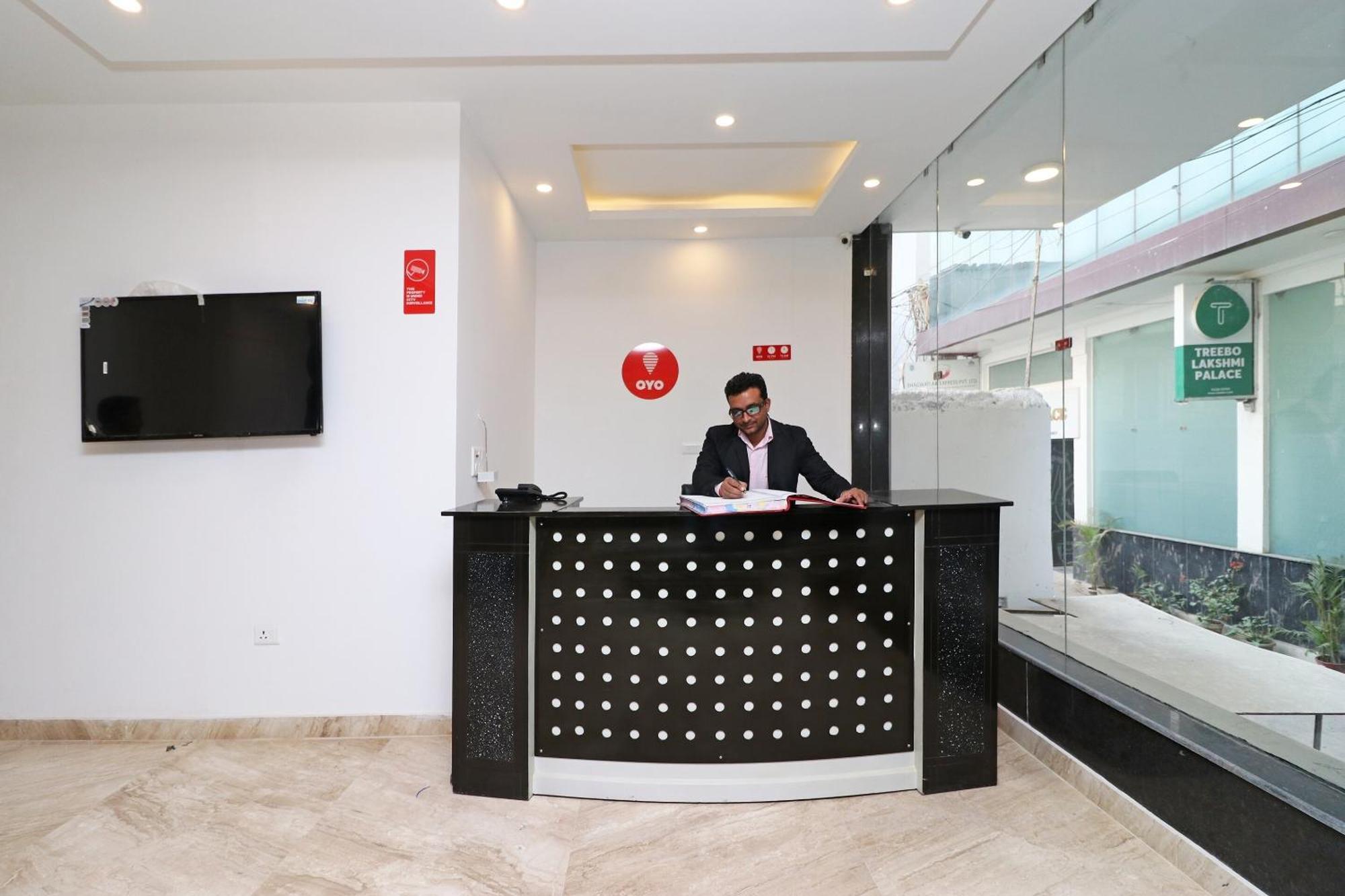 Hotel O Aamara New Delhi Ngoại thất bức ảnh