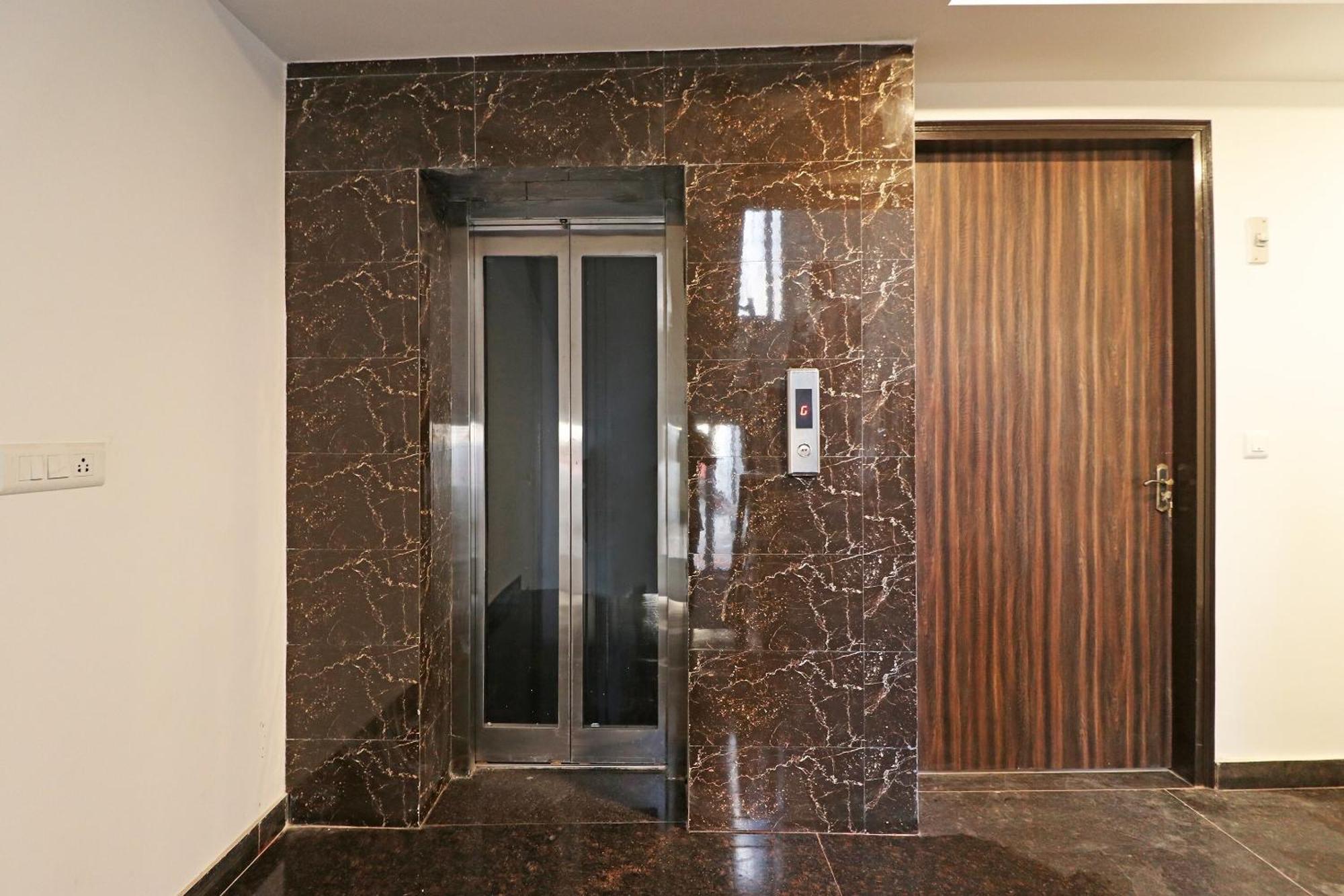 Hotel O Aamara New Delhi Ngoại thất bức ảnh