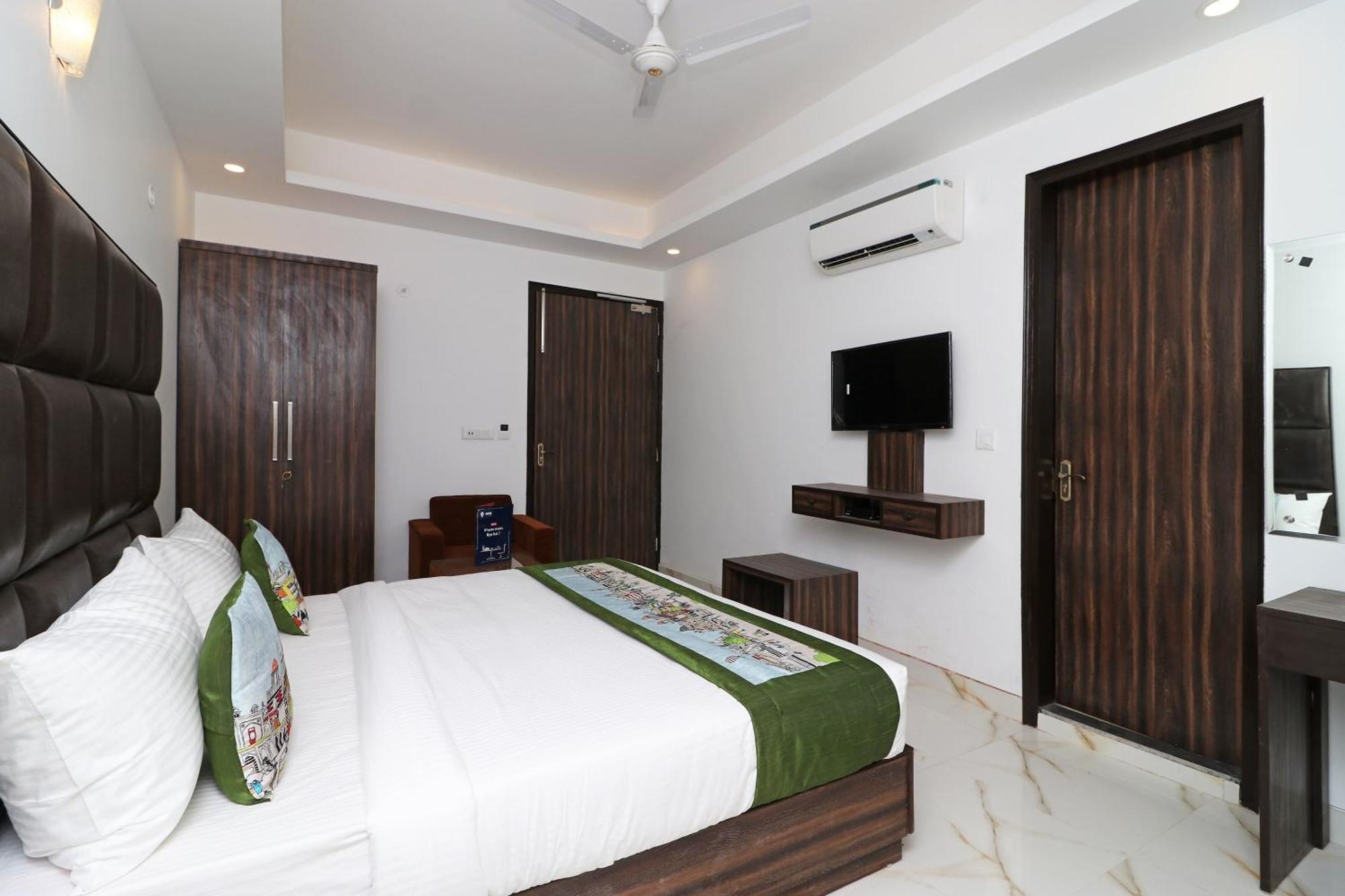 Hotel O Aamara New Delhi Ngoại thất bức ảnh